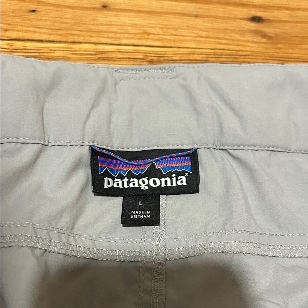 Patagonia Men's Gray Lightweight Pants - Picture 2 of 3